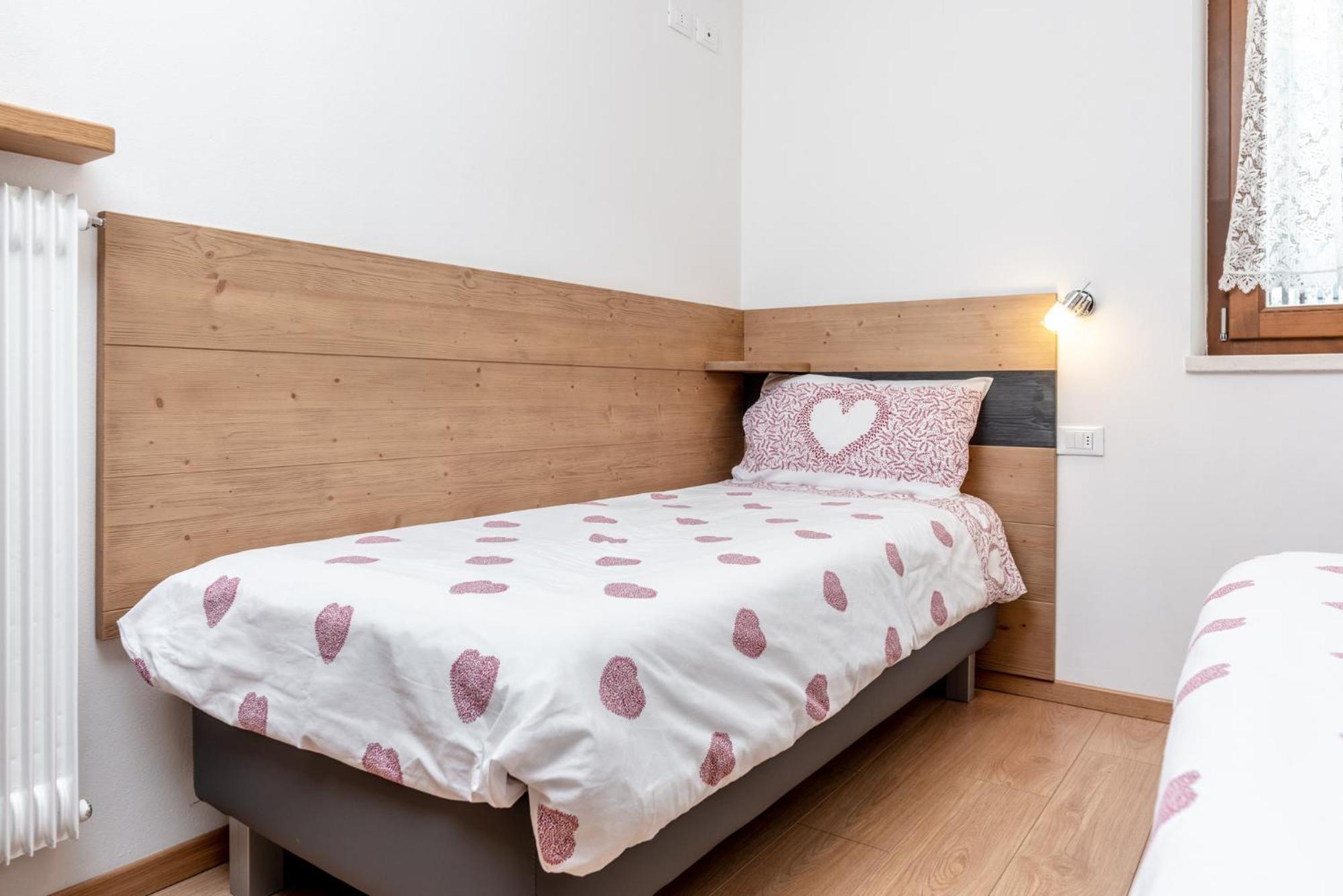 Dimora La Val Apartment